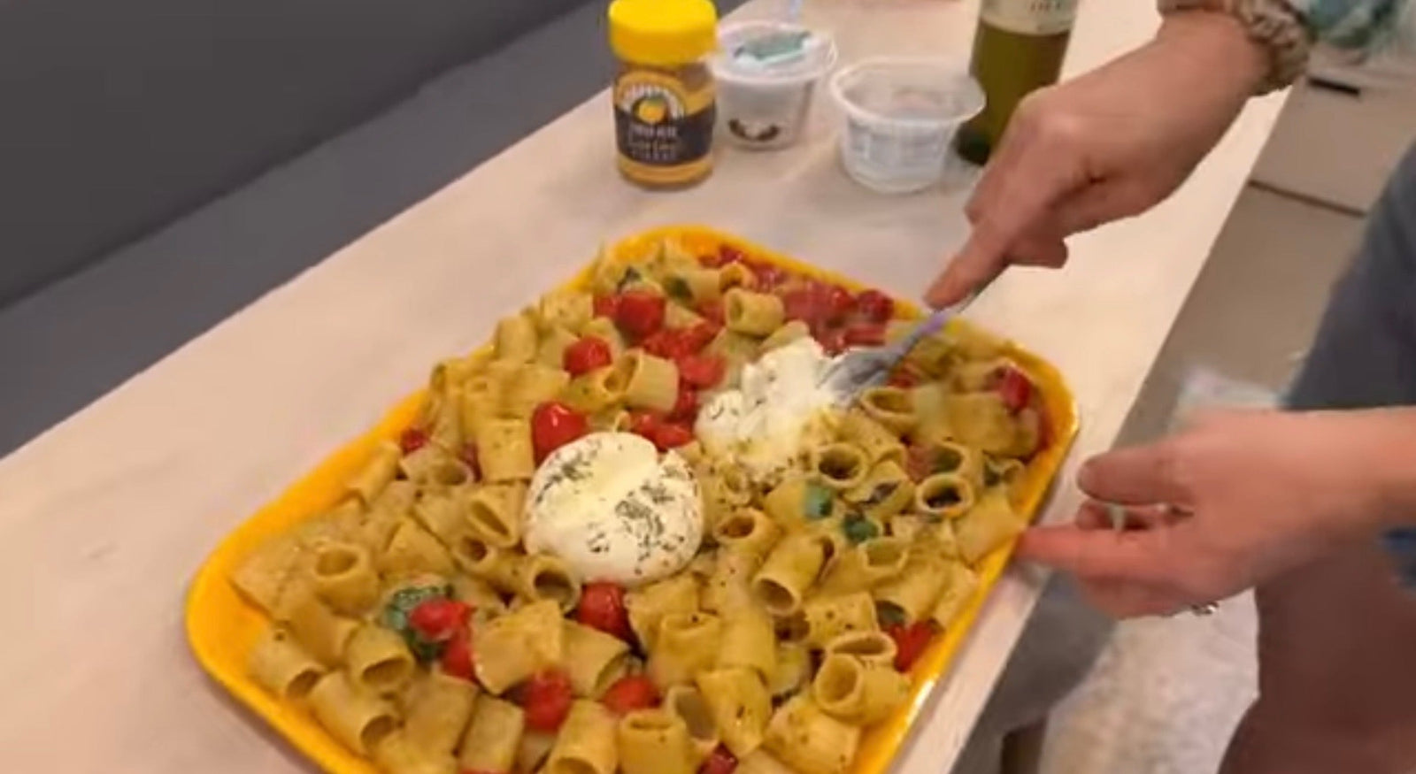 Dinner in Under 30: Bright & Fresh Pesto Pasta